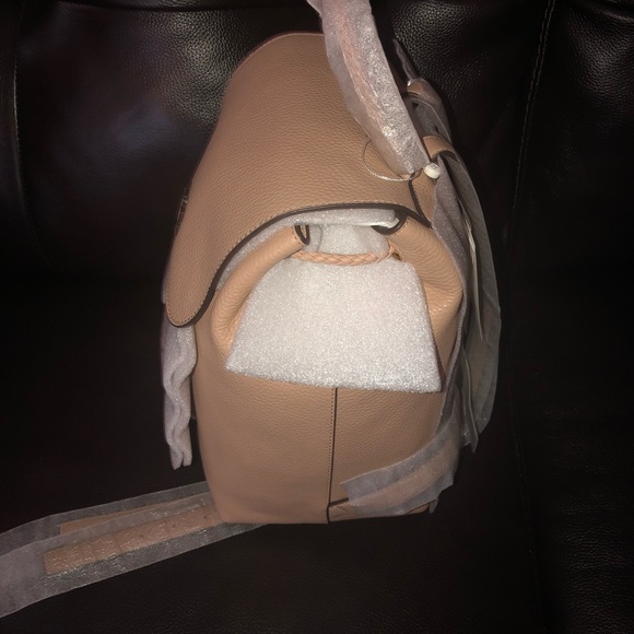 Tory Burch Taylor Backpack - Picture 3 of 8